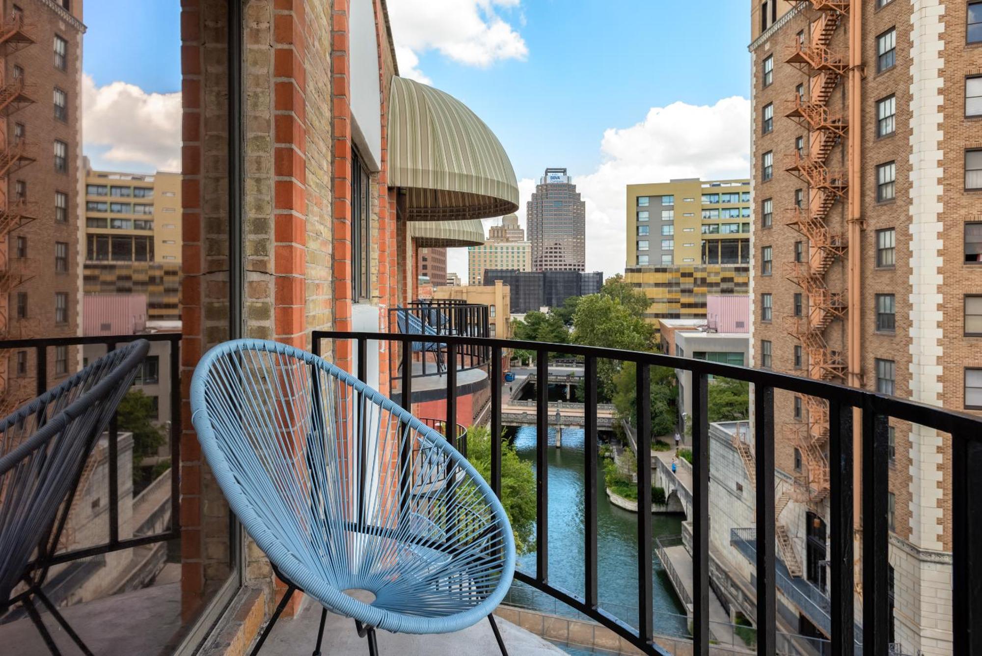 Riverwalk Plaza Hotel San Antonio Esterno foto